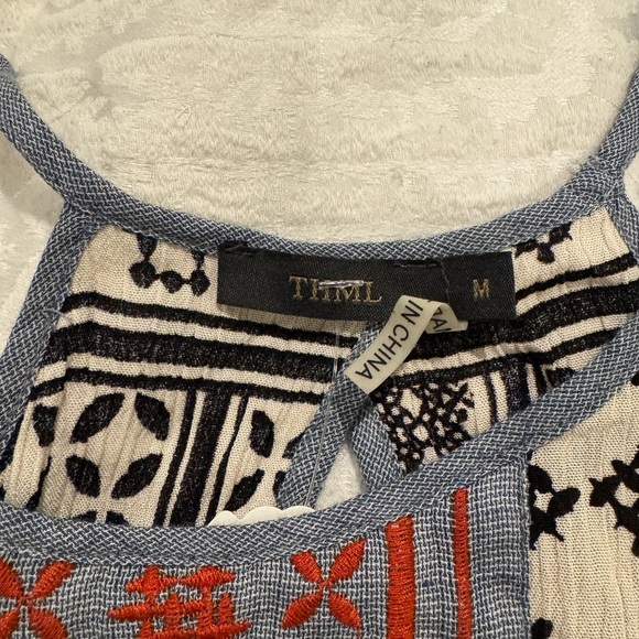 THML Black and White Geometric shark bite hem Dress Aztec Navajo inspired print - Picture 4 of 8